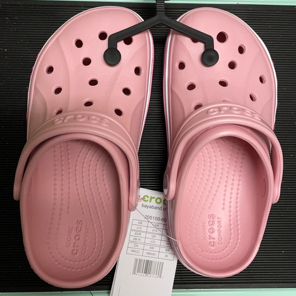 NWT Crocs childrens sz 12 Pink w/white band Nice!